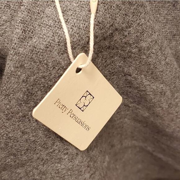 Pretty Persuasions Warm comfy super soft leopard print fringed scarf wrap New - Picture 4 of 5